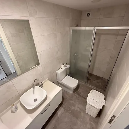 1-bedroom Luxury In Kyrenia Center キレニア