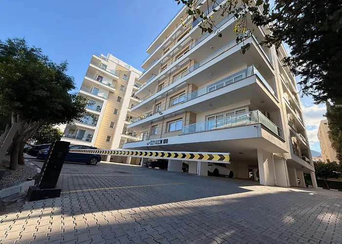 1-bedroom Luxury In Kyrenia Center *