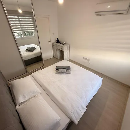 Lägenhet 1-bedroom Luxury In Kyrenia Center